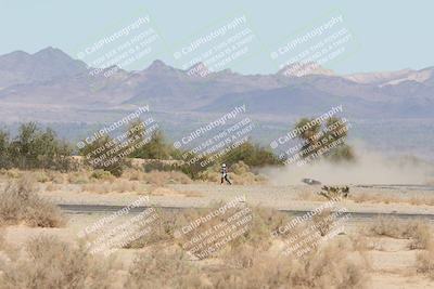 media/Oct-05-2025-CVMA (Sun) [[beeef4f201]]/Race 10-Formula Lightweight Twins Shootout/